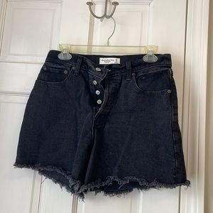 Abercrombie Dad short size 27/4 Curve Love